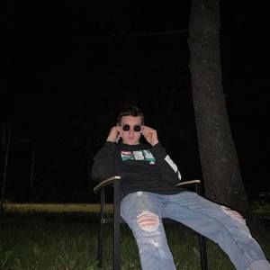 Meet your Posher, Marco